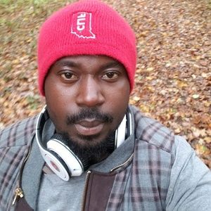 Meet your Posher, Olalekan